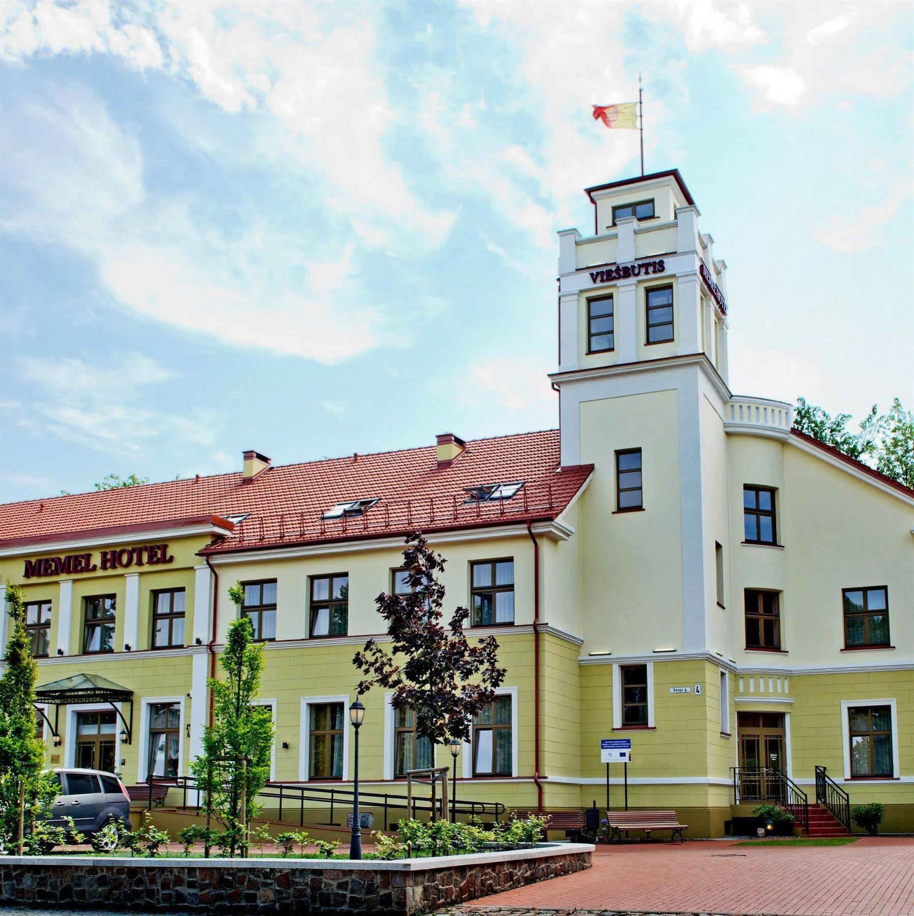 Hotel Memel 3*